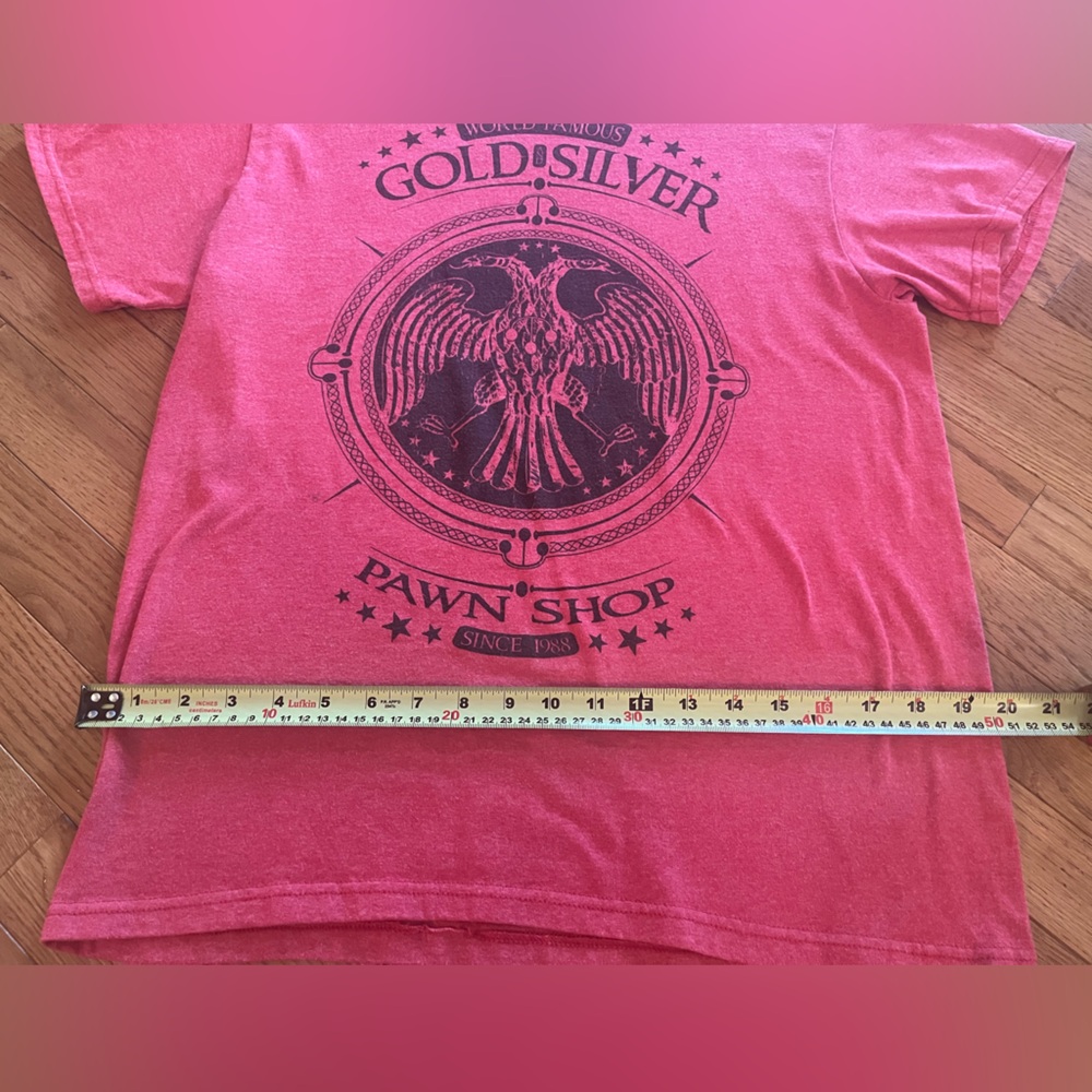 World Famous Gold And Silver Pawn Shop Unisex Tshirt. Size medium. Red . - Picture 3 of 5